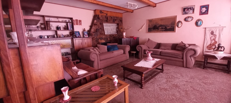 3 Bedroom Property for Sale in Roosheuwel Ext 2 North West